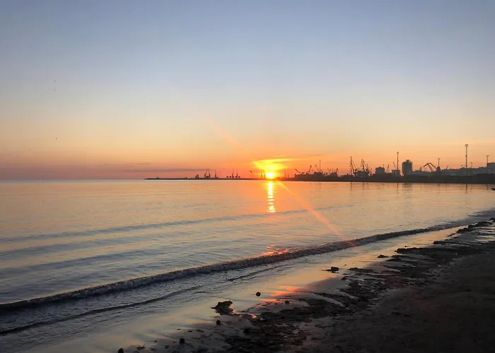 Sunrise Hotel Cameria