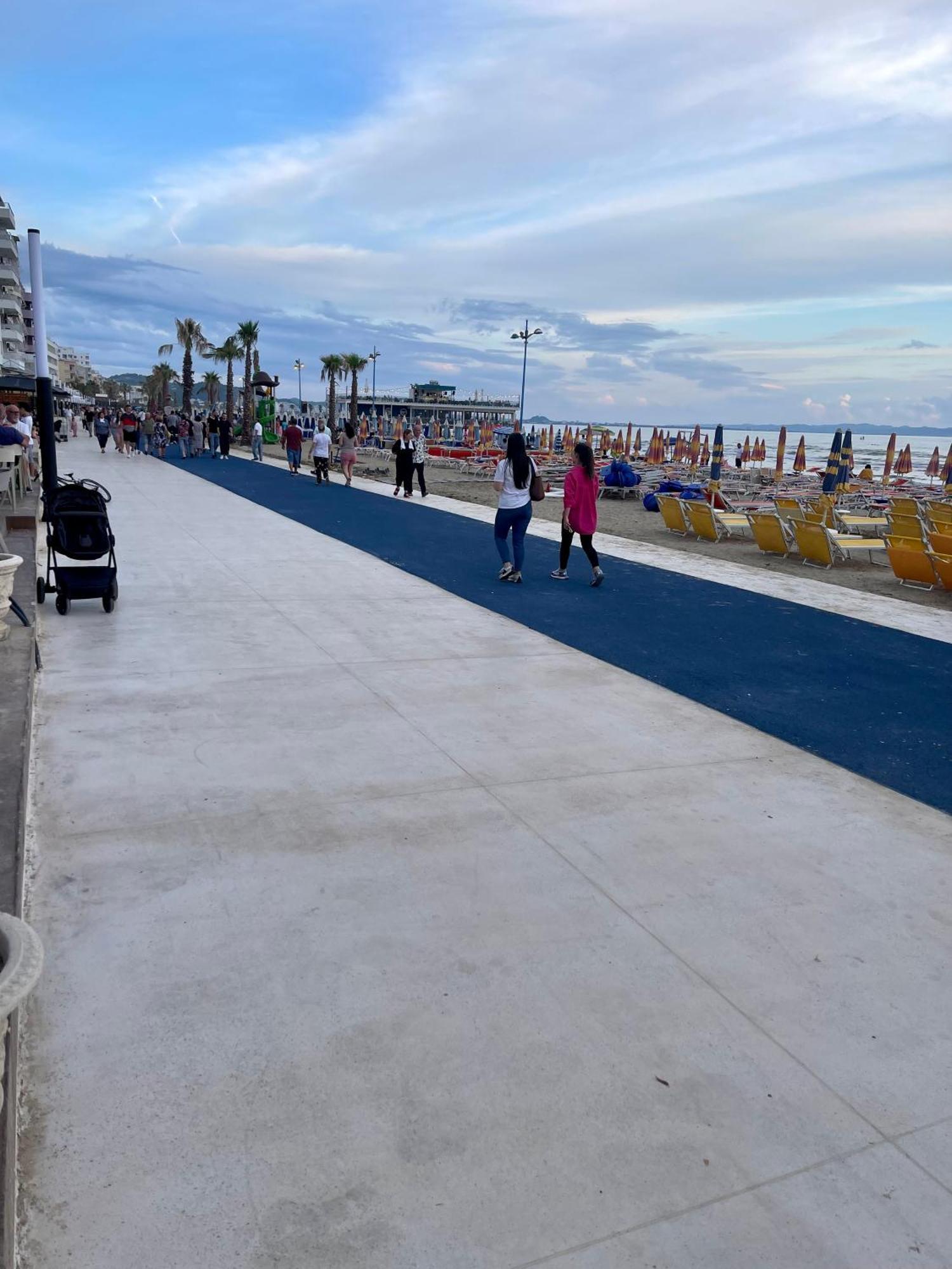 Sunrise Cameria 3* Durres