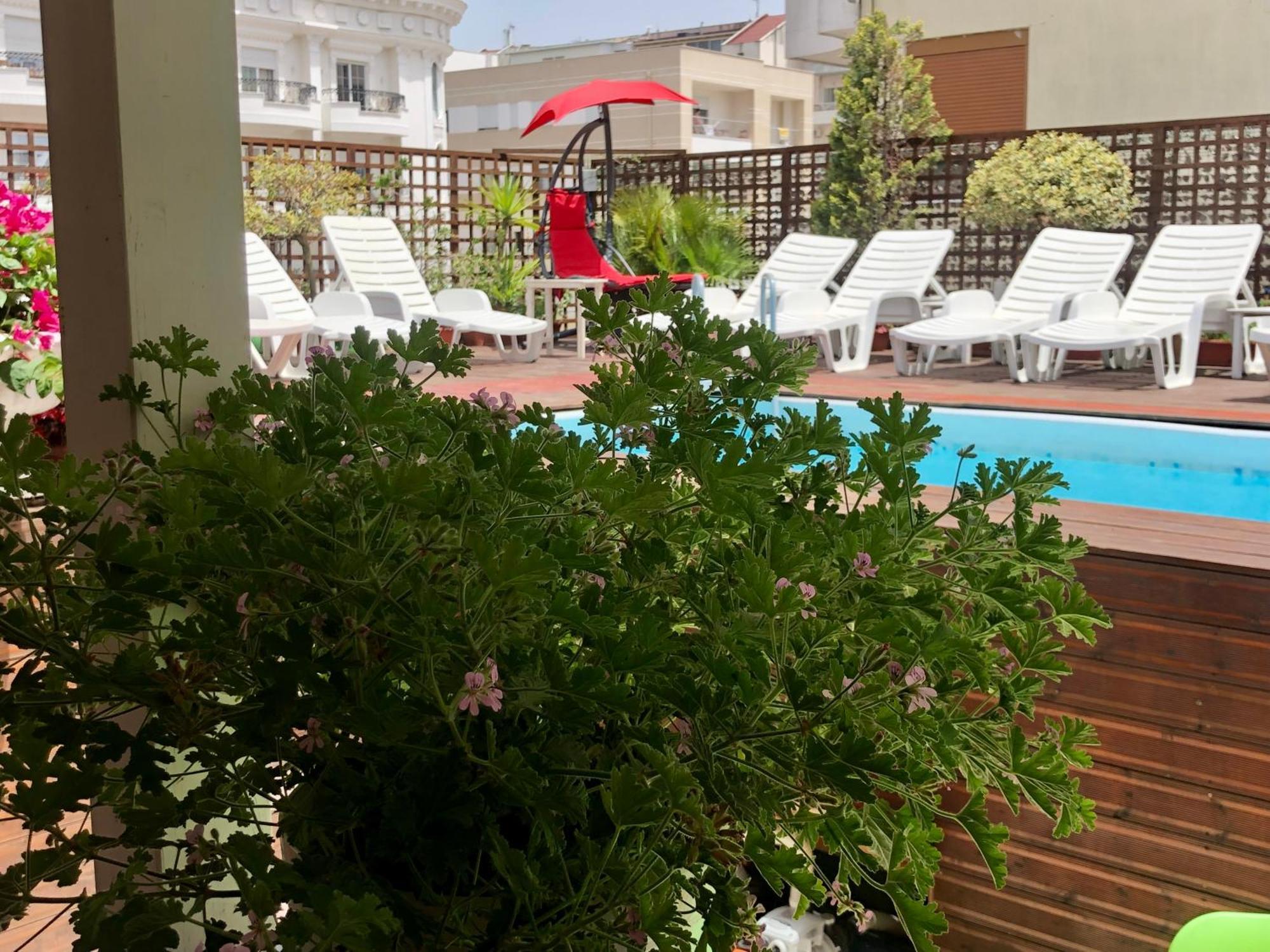 Sunrise Cameria Hotel 3*