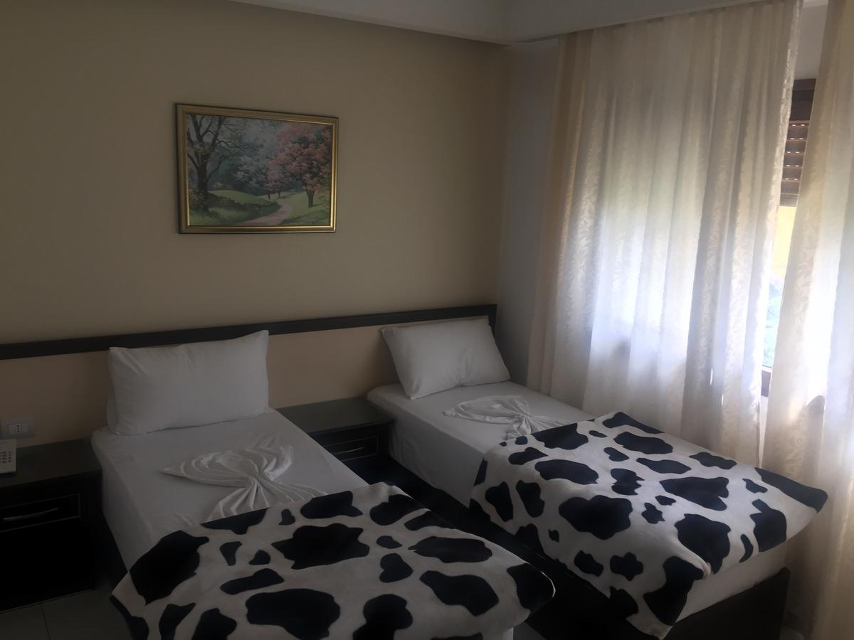 Sunrise Cameria Durrës